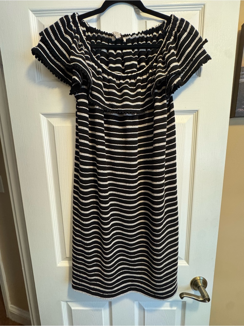 GUC LOFT Black & White Striped Off-Shoulder Dress Medium